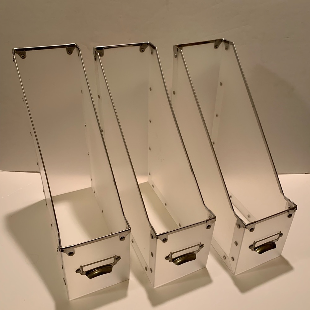 NWT LOT OF 3 MAGAZINE STORAGE HOLDERS.